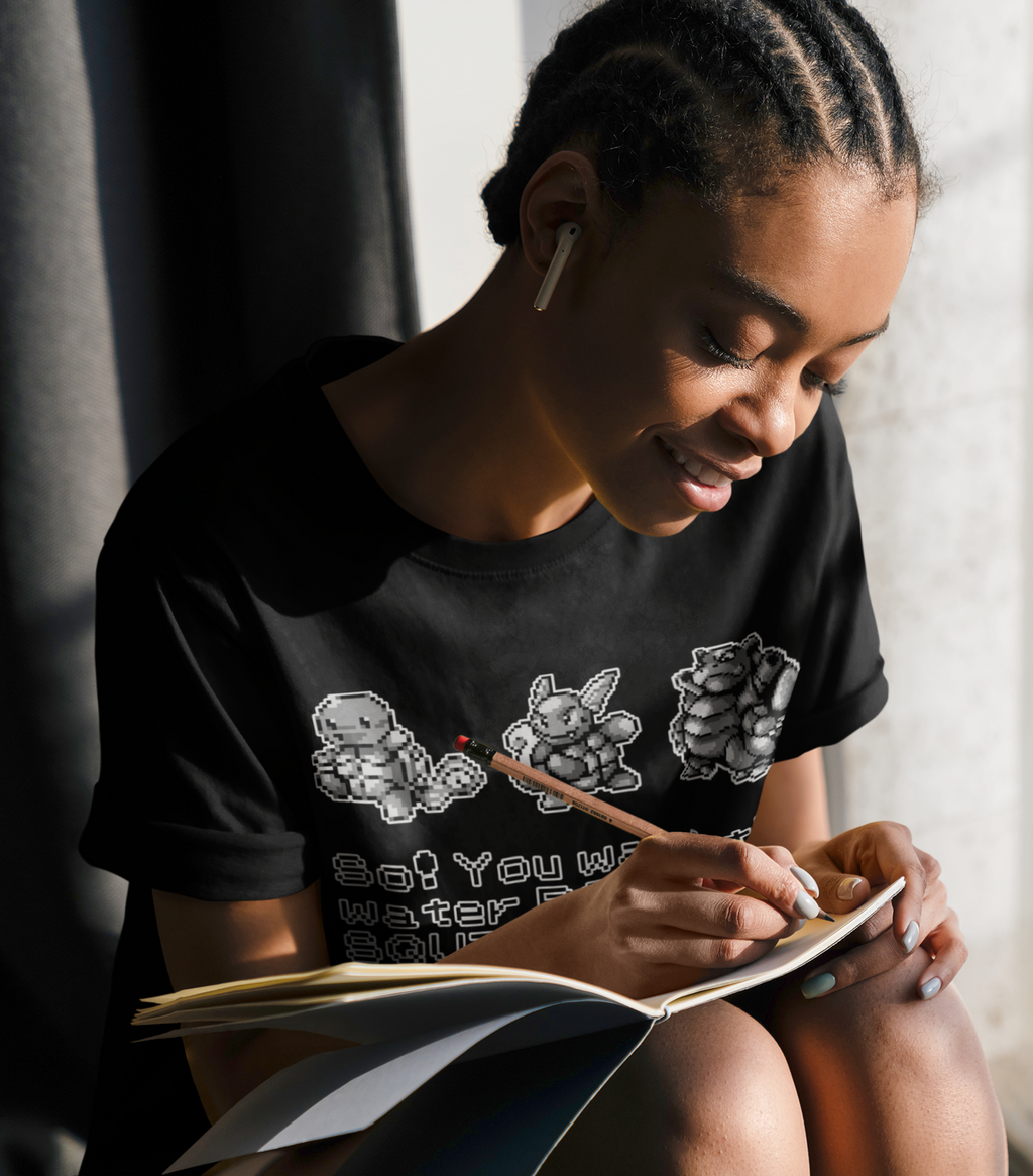 Red & Blue Sprites - So! - PKMN016 - Playera Cuello Redondo