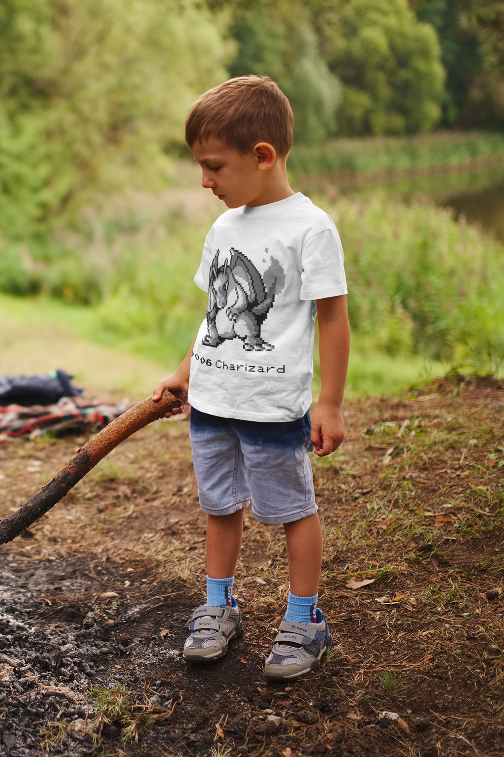 Red & Blue Sprites - PKMN010 - Playera Infantil Cuello Redondo (4 - 7 años)